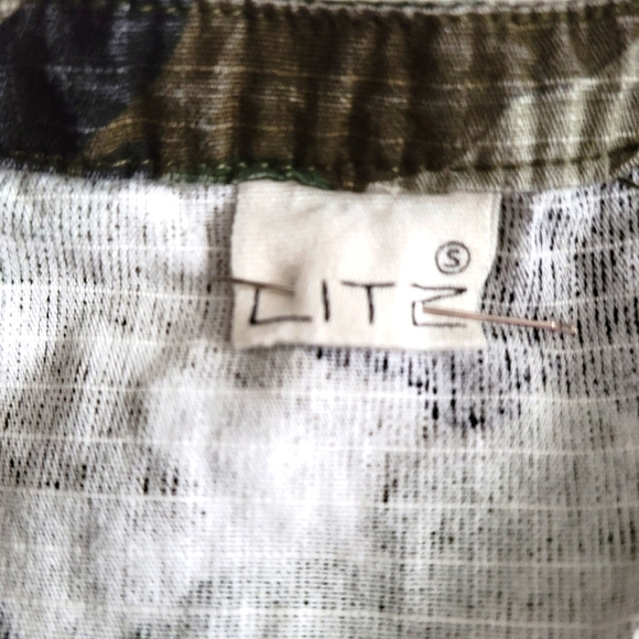 Camouflage  Jumpsuit Size Small - Picture 5 of 8